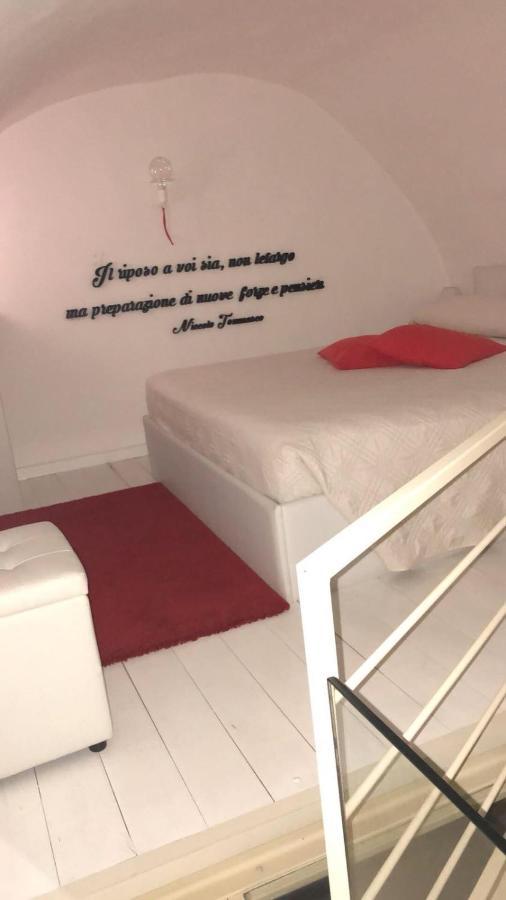 Ostuni 21Mqsuitehomes, Appartamento Con Mini Piscina Privata, Appartamenti Con Vasca Idromassaggio & Appartamenti Standard Eksteriør bilde