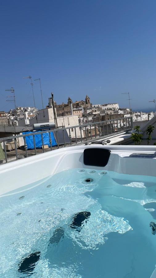 Ostuni 21Mqsuitehomes, Appartamento Con Mini Piscina Privata, Appartamenti Con Vasca Idromassaggio & Appartamenti Standard Eksteriør bilde