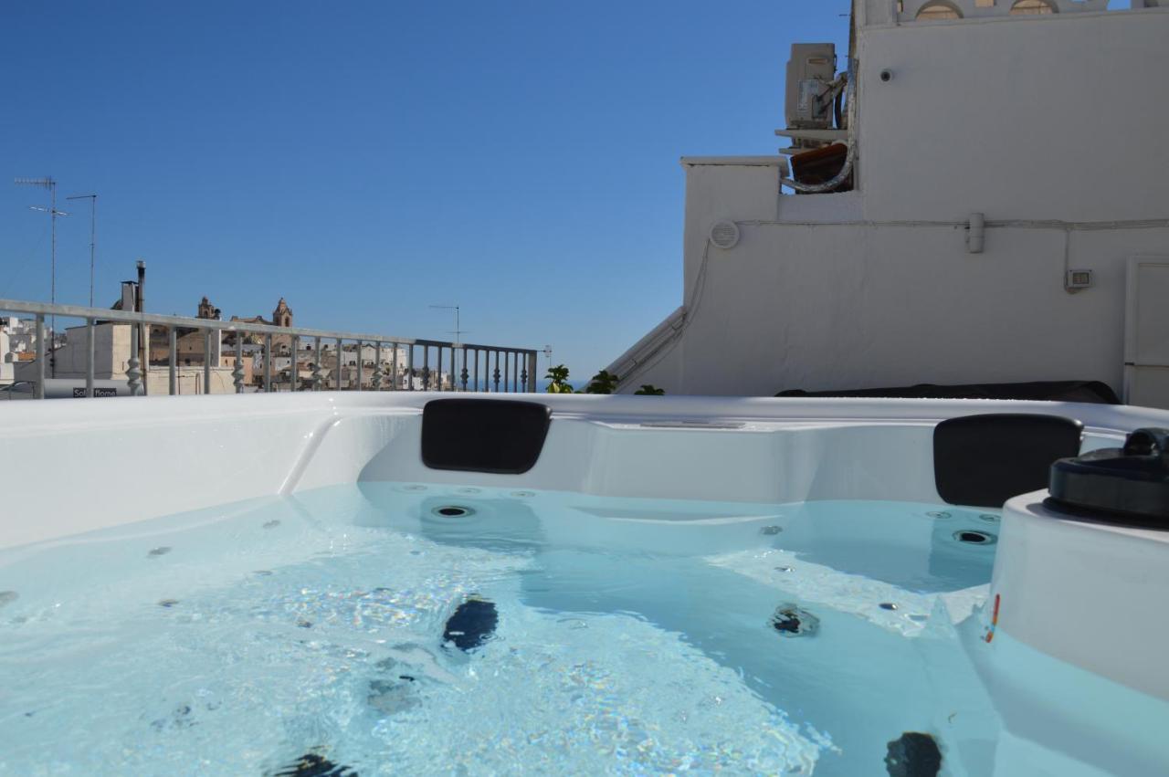 Ostuni 21Mqsuitehomes, Appartamento Con Mini Piscina Privata, Appartamenti Con Vasca Idromassaggio & Appartamenti Standard Eksteriør bilde