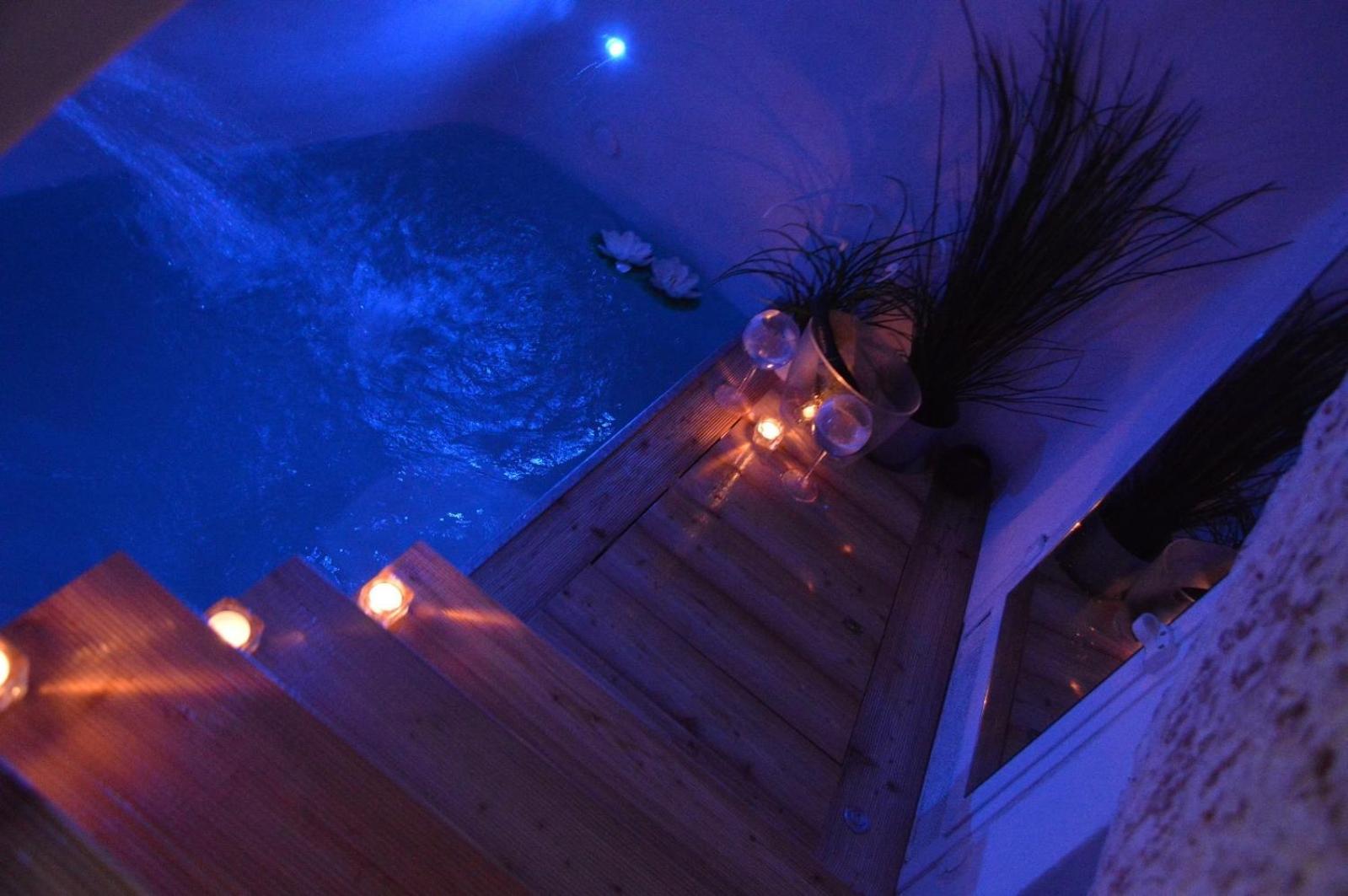 Ostuni 21Mqsuitehomes, Appartamento Con Mini Piscina Privata, Appartamenti Con Vasca Idromassaggio & Appartamenti Standard Eksteriør bilde